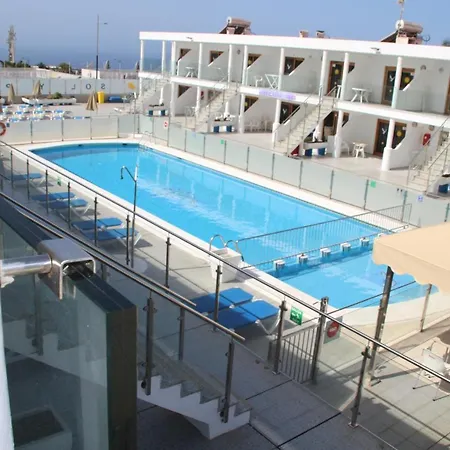 Aparthotel Rt-apartamentos Sol Y Paz *