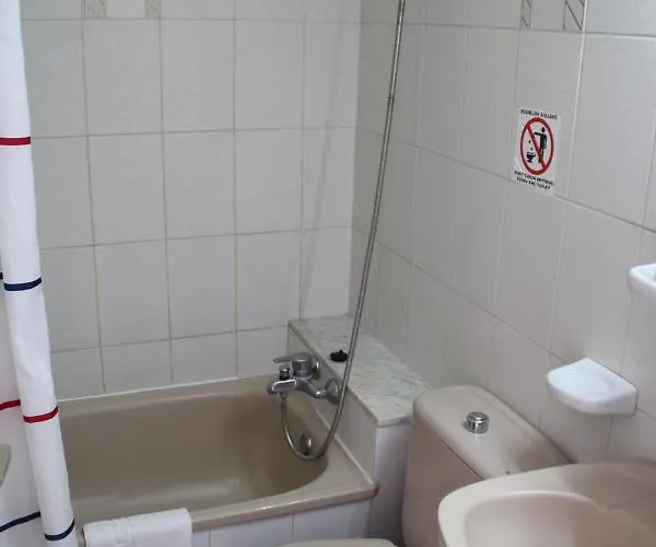Rt-apartamentos Sol Y Paz Appart hôtel *